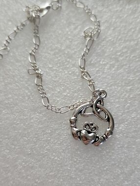 Hand Crafted Silver-Tone Claddagh Bracelet / Anklet
